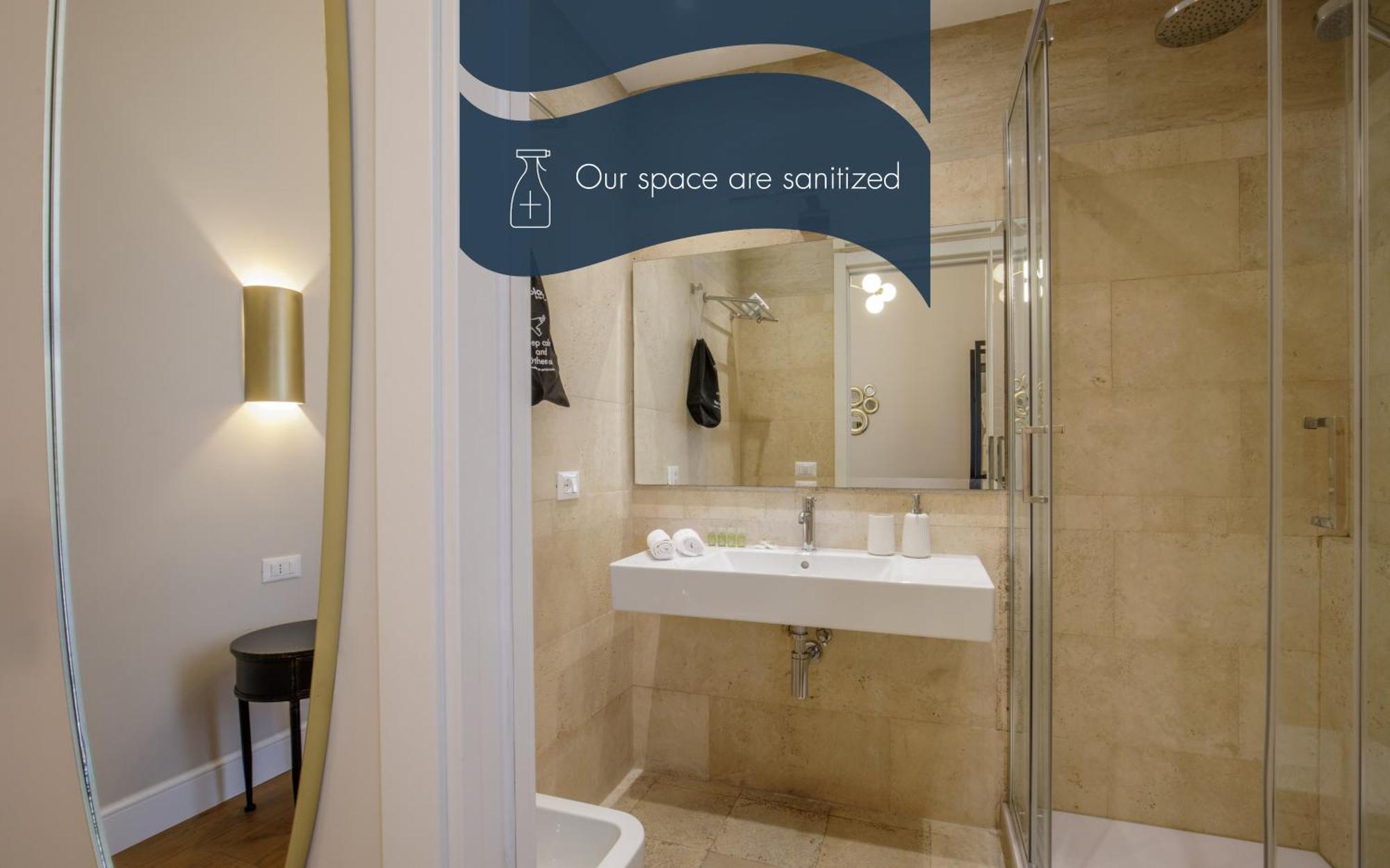 Daplace - Santa Susanna Suites Рим Екстериор снимка