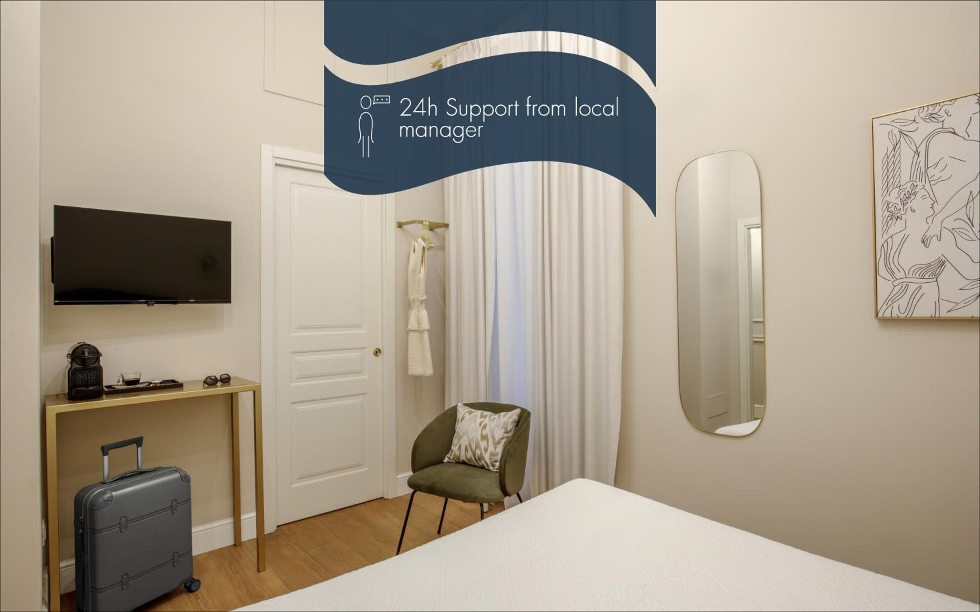 Daplace - Santa Susanna Suites Рим Екстериор снимка