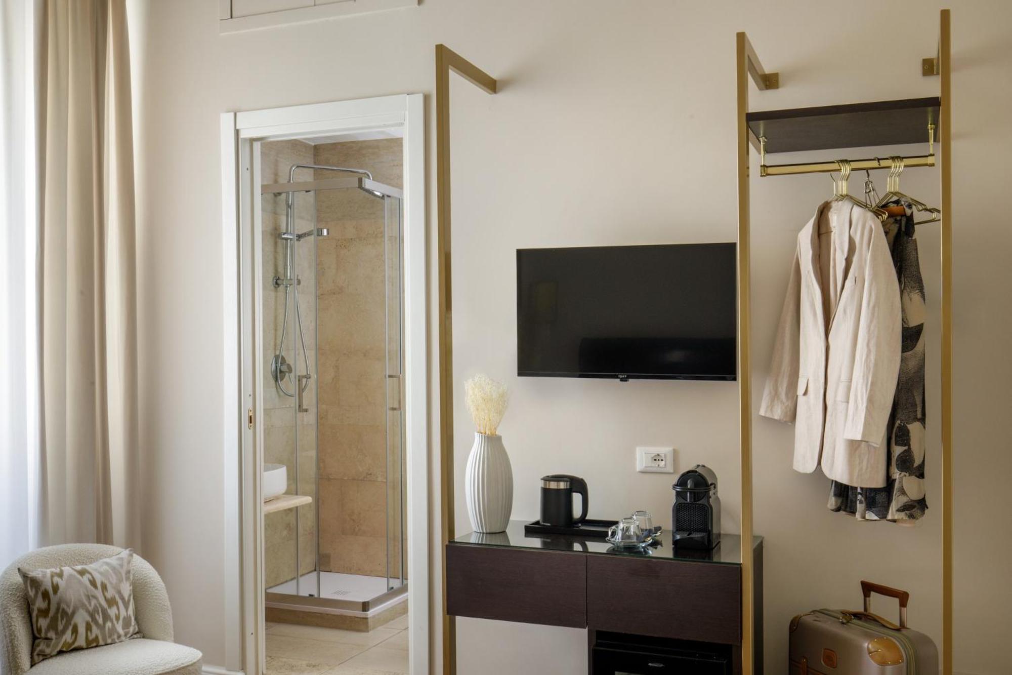Daplace - Santa Susanna Suites Рим Екстериор снимка