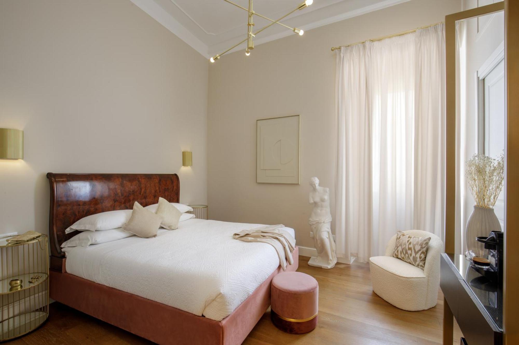 Daplace - Santa Susanna Suites Рим Екстериор снимка